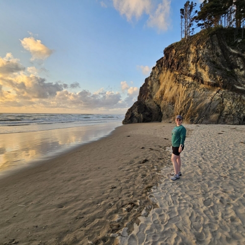 mti-physical-therapy-bellevue-edmonds-seattle-WA-lindsey-jouett-bio