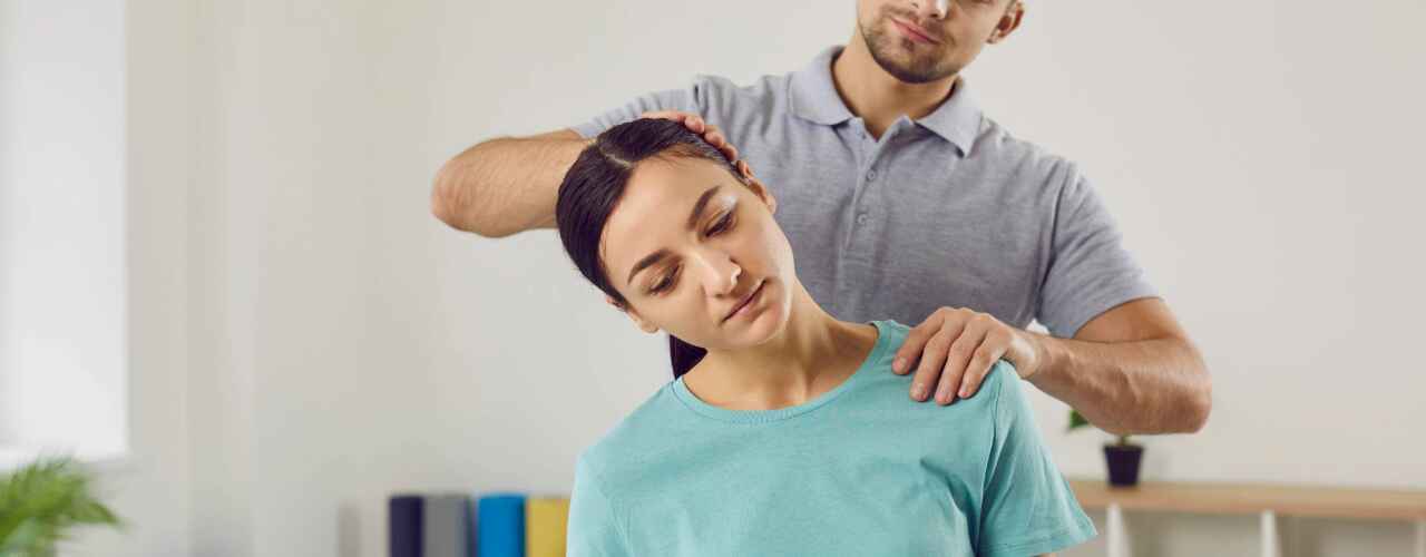 Neck Pain Relief: How Manual Therapy Can Improve Mobility